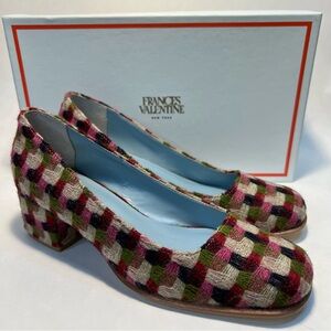 NWB Sz. 7B Frances Valentine Doll Pump in Basketweave Pink and Green